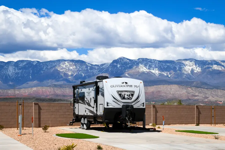 BRP_Travel Trailer